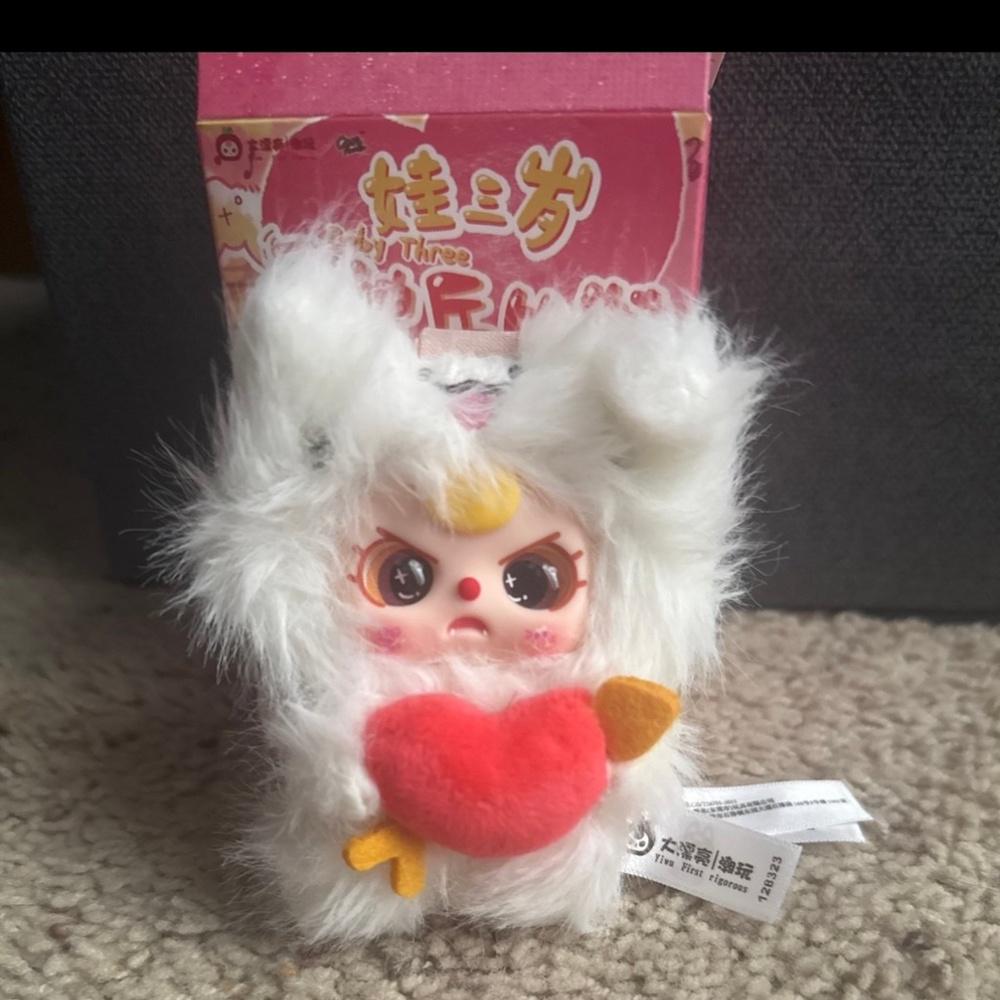 BABY THREE Cupid, the god of love, white cat Furry Cupid 💘
